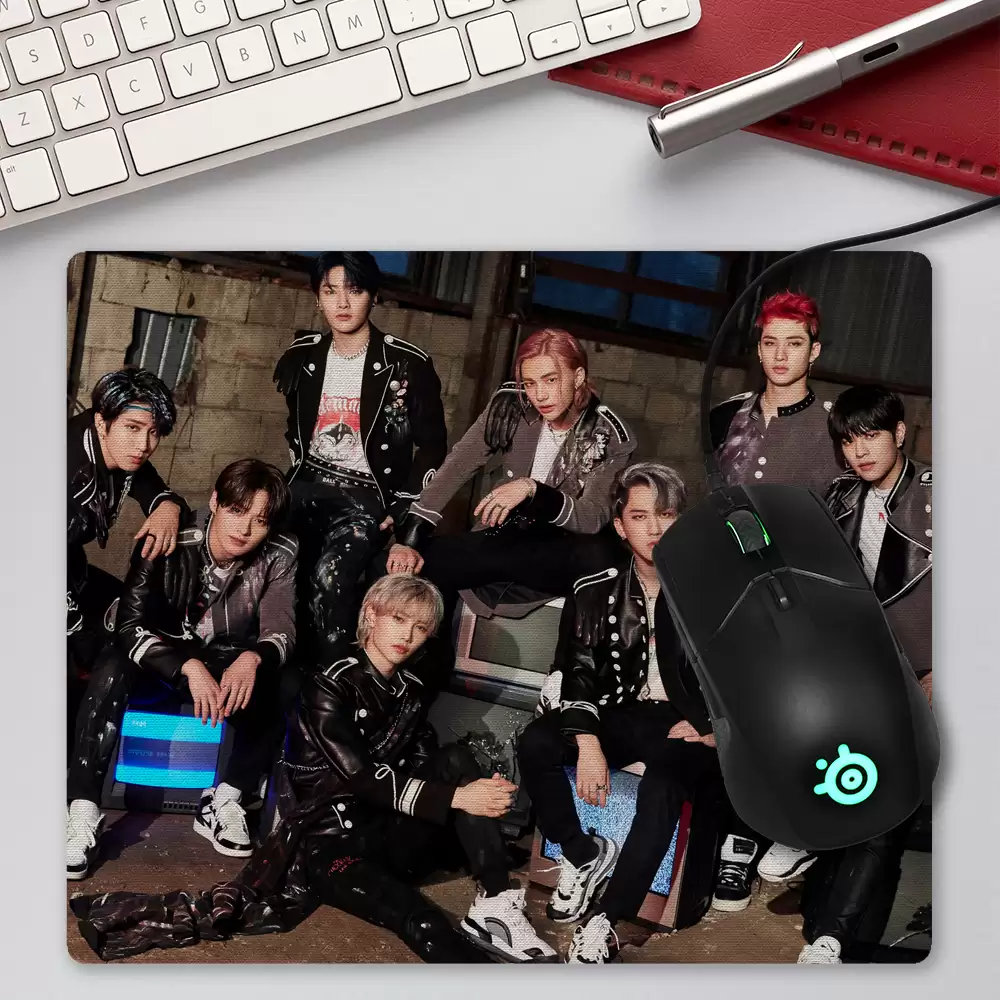 ���������� ������� ������ ��� ����� ���-���� Stray Kids �� ����� � ����� Stray Kids / ����� ����