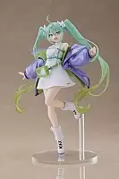  SAV Hatsune Miku Fashion Figure Sporty