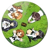    Girls und Panzer /    -  