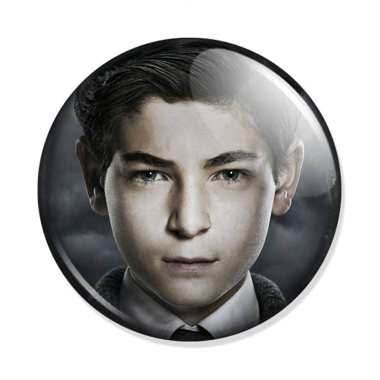 ���������� ������� ������ Gotham Bruce Wayne �� ����� � ����� ����� / Gotham