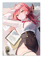     /  