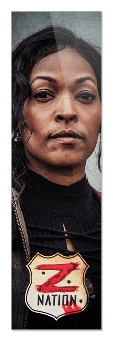 ���������� ������� �������� Z Nation Lt. Roberta Warren �� ����� � ����� ����� Z / Z Nation