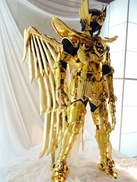 ������� ������� Saint Seiya � �������� 1:1