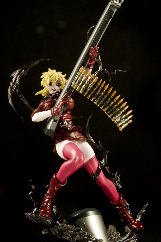 ���������� ������� Hellsing Ultimate: Seras Victoria 'Crimson' Resin Statue �� ����� � ����� �������� / Hellsing