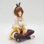 ����� ������� Atelier Ryza Reisalin Stout sitting