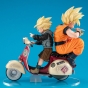 ������� Desktop Real McCoy EX Dragon Ball Z Super Saiyan Son Goku & Super Saiyan Son Gohan & Bike